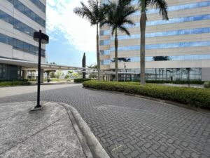 Prédio comercial moderno